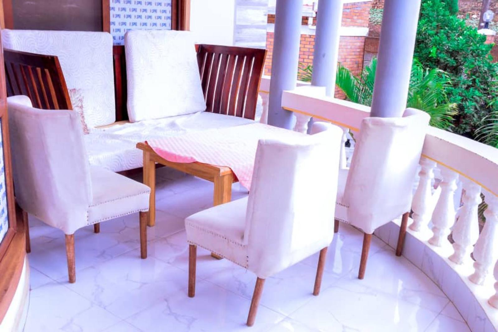 The Keza Hotel And Apartments Kigali Eksteriør bilde